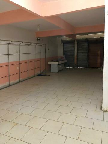 Vendo Prédio Comercial com Casa no Mandacaru - Foto 2