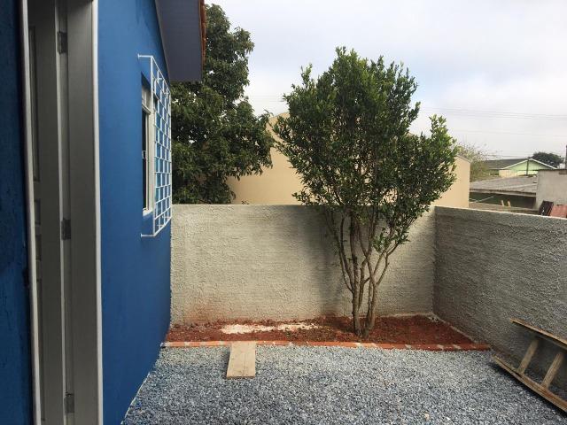 Vende-se casa averbada em Colombo atrás da Caixa Econômica Federal, contendo 02 dorm - Foto 5