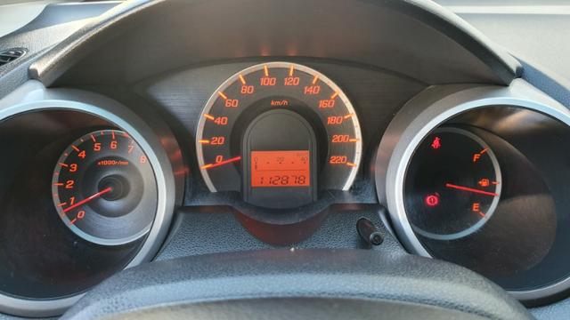 Honda fit 1.4 mec impecável aceito troca - Foto 7