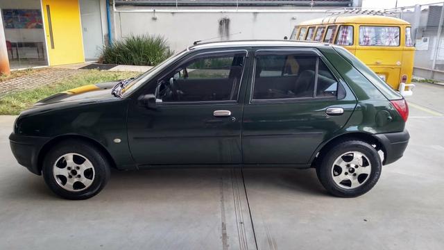 Ford Fiesta 2001 - Foto 2