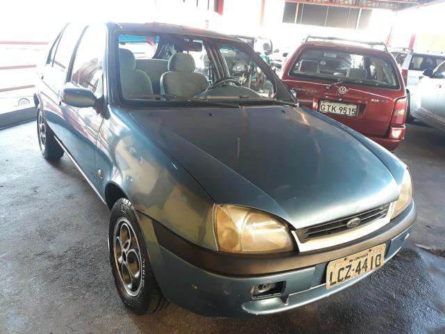 Fiesta 1.0 Zetec Ano 2000 Completo IPVA PAGO - Foto 2