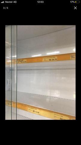 Gondola vitrine em ótimo estado de conservação. - Foto 2