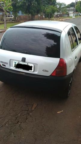 Renault Clio 2003 com ar - Foto 2