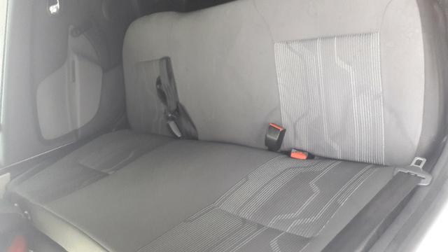 Logan 1.6 8v completo com GNV - Foto 13