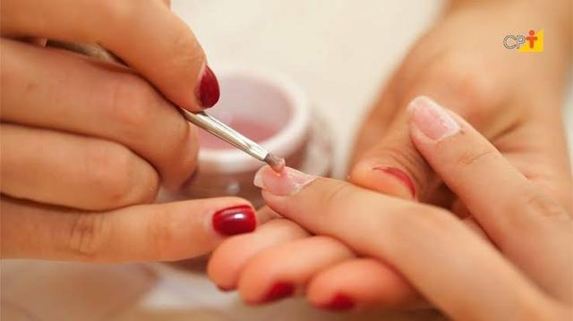 Manicure