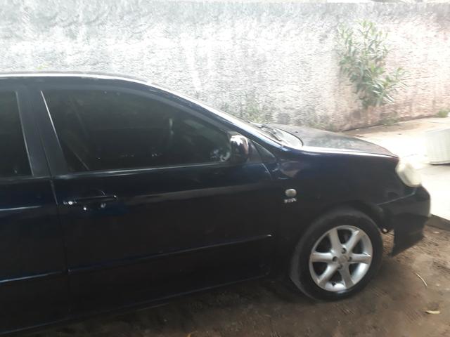 Vende-se ou troca-se por carro de menor valor