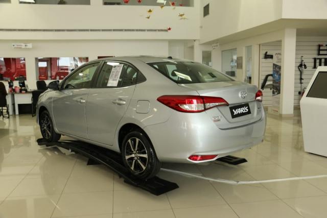 TOYOTA YARIS SEDAN XS AT 19/20 - Foto 3