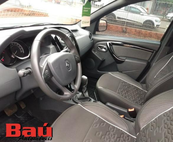 Renault Duster Oroch Dynamique 2.0 FLEX 16V AUT. - 2017 - Foto 14
