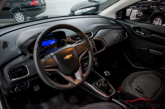 Chevrolet Onix 1.4 LT Manual 2014 - Foto 7