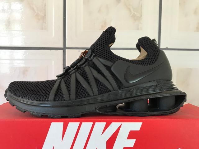 nike shox gravity masculino