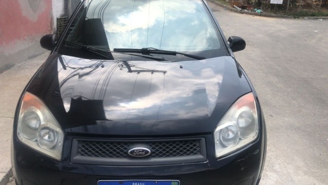 FIESTA SEDAN 1.6