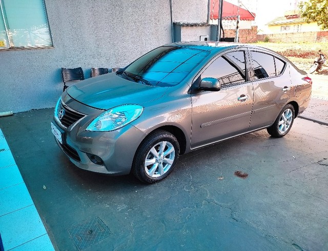 NISSAN VERSA SL 1.6 16V 4P