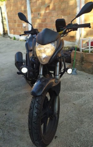 MOTO HONDA CB 300R