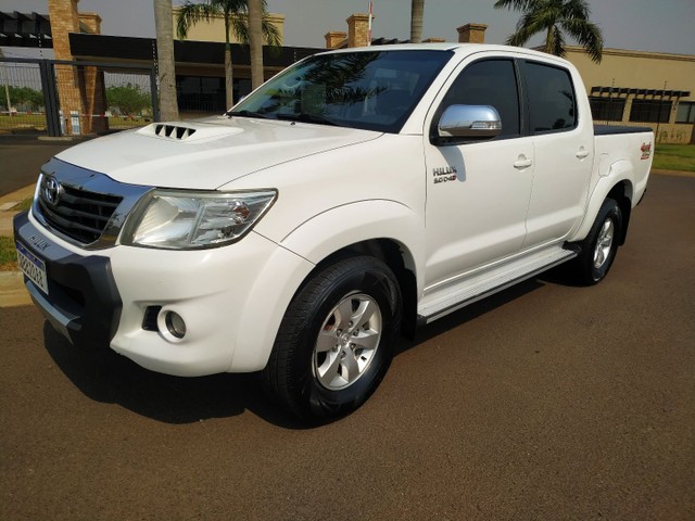 HYILUX 2014/14 SRV 4X4 DIESEL