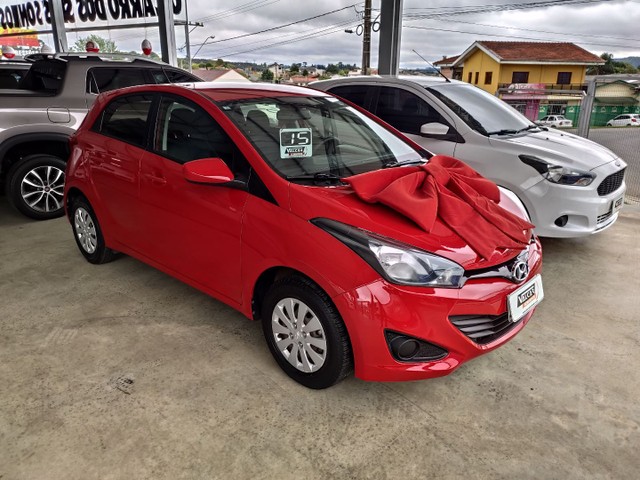 HYUNDAI HB20 1.6 *BAIXA QUILOMETRAGEM