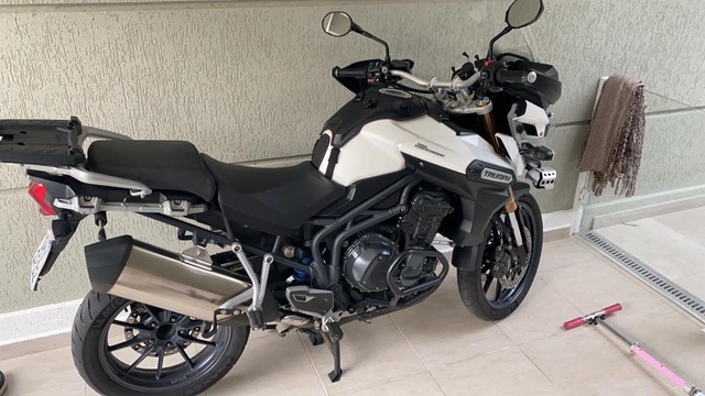 TRIUMPH TIGER 1200 EXPLORER 2016 BRANCA