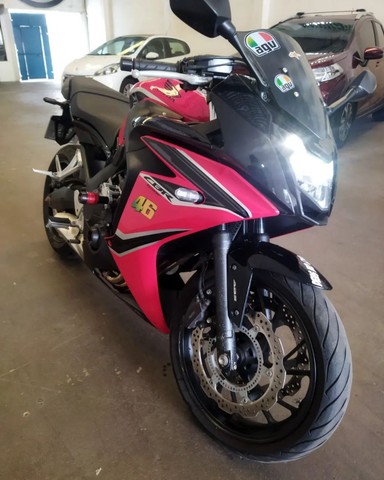 CBR 650 R 2019 - Foto 2