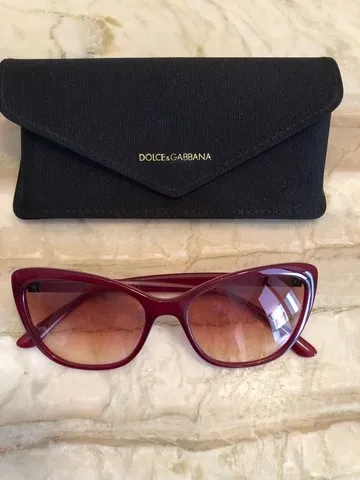 Dolce & Gabbana original, impecável.
