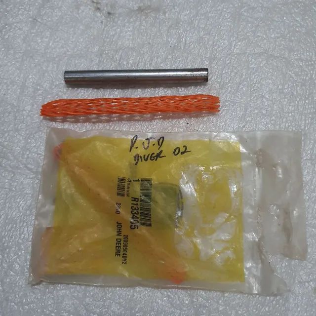 Escavadeira hitachi trator John deere haste bomba combustivel nova original R133405 - Foto 4