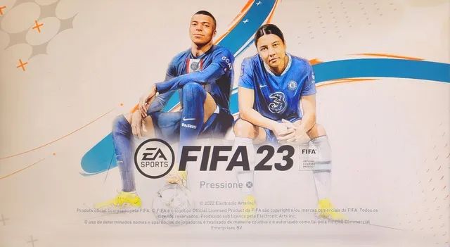 PS4 Slim 1 TERA c/ Jogos (FIFA 23, PES 23 e FIFA 21) - Videogames