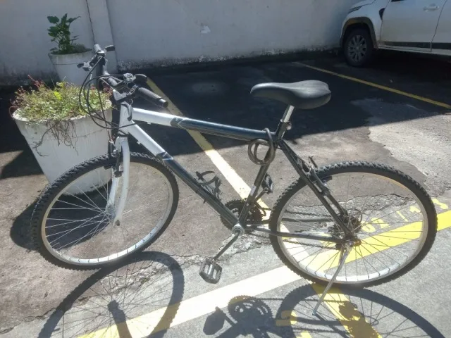 Bicicleta mountain bike rodado best sale 26 usada