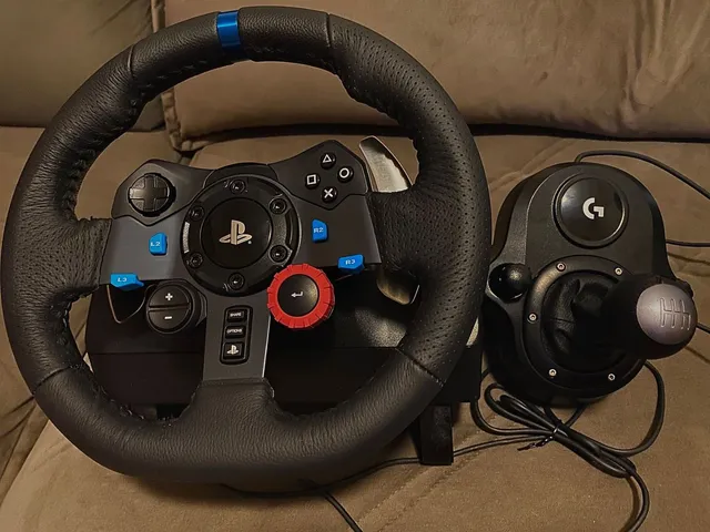 Volante Ps4 Logitech G29 Usado Sem Câmbio (zona Leste ) - Desconto no Preço