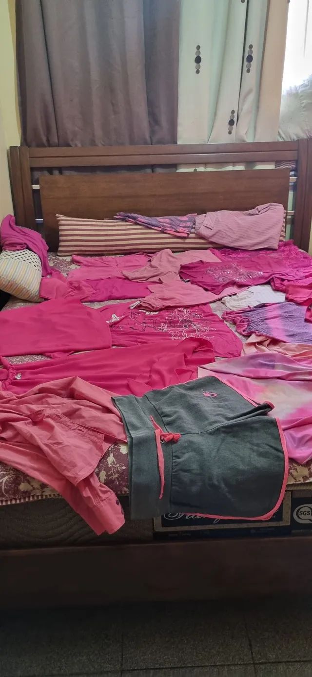 Lote de roupas rosa 23 peças...M e G