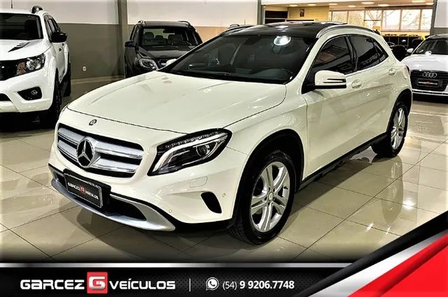 Mercedes GLA 200 Vision Topo de Linha Cautelar Aprovado Pneus Zero Km Impecável