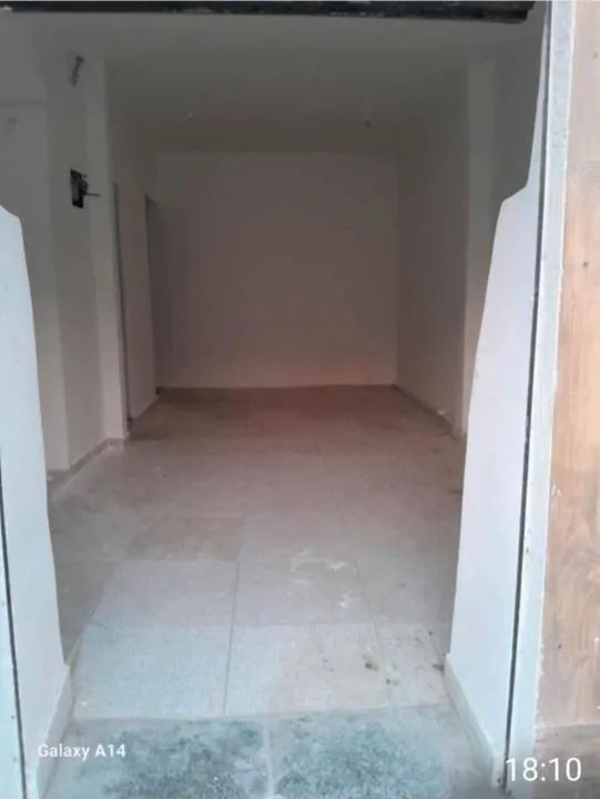 Loja - Tijuca , RS 1300 reais aluguel Excelente localização duas quadras shopping Tijuca. - Foto 3