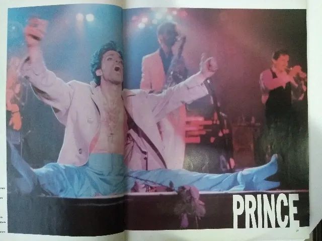 Revista Letras traduzidas, Bizz especial. Genesis, The Who, George Michael, whitney Housto - Foto 4