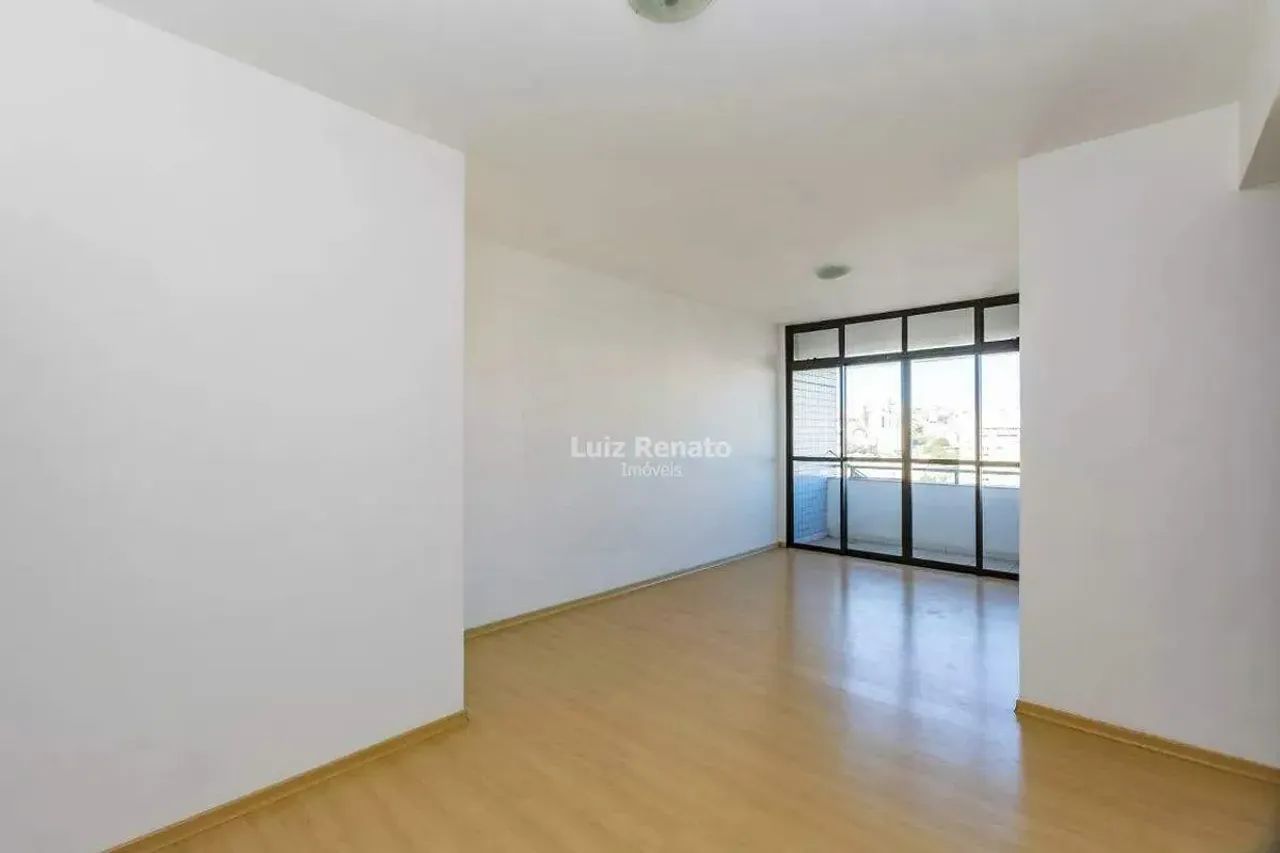 Apartamento á venda no Bairro Nova Granada