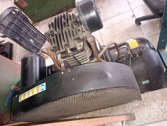Compressor 200 Litros - Schulz Bravo Csl 20 Br - Foto 5