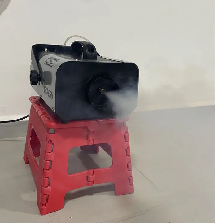 Máquina de Fumaça locação @venturysound - Foto 3