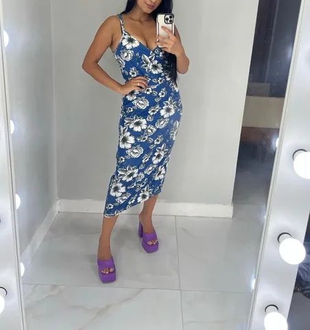 Vestido Midi Floral 