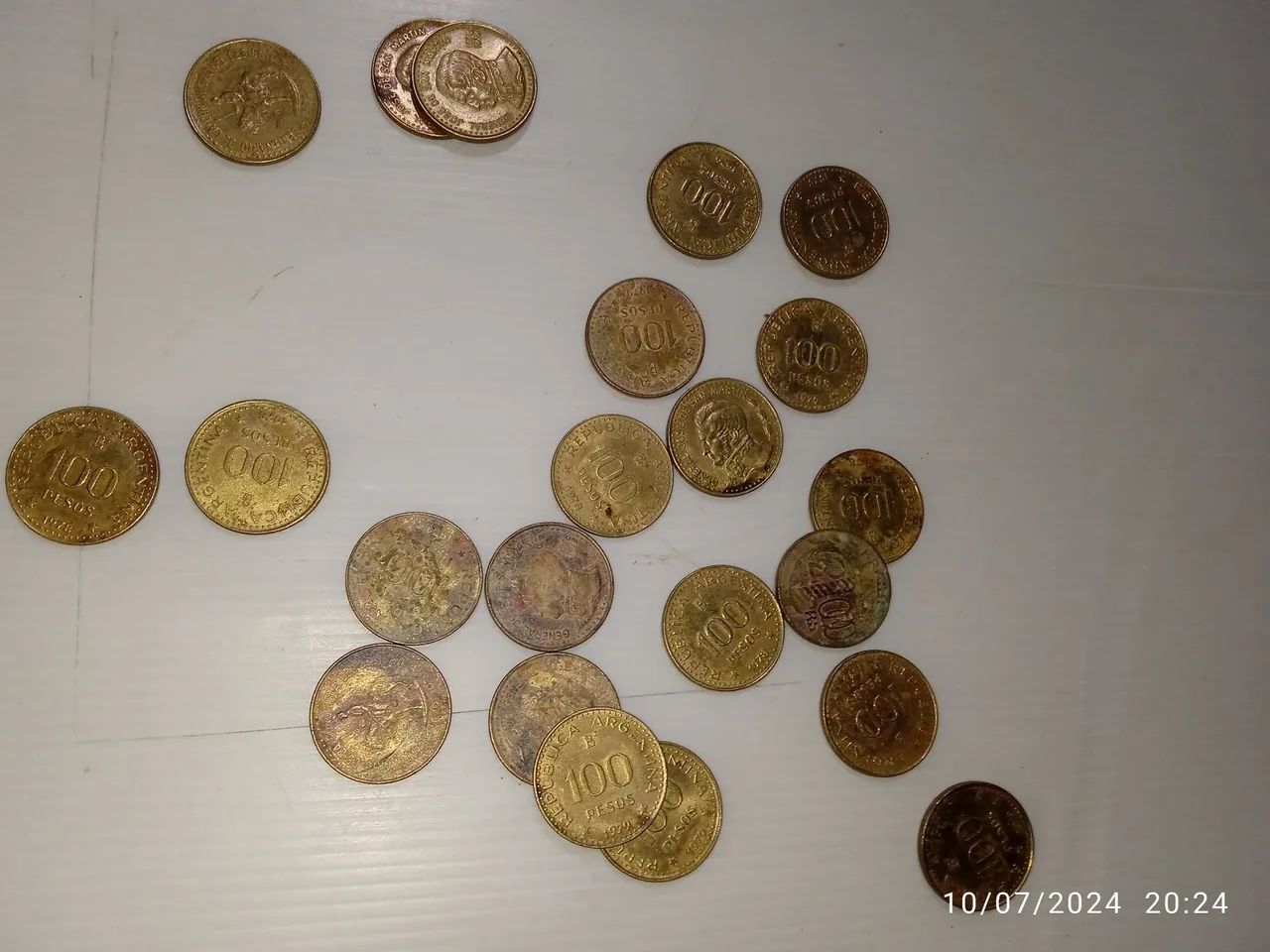 Moedas antigas Peso argentino da década de 70. Kit com 22 peças  - Foto 5