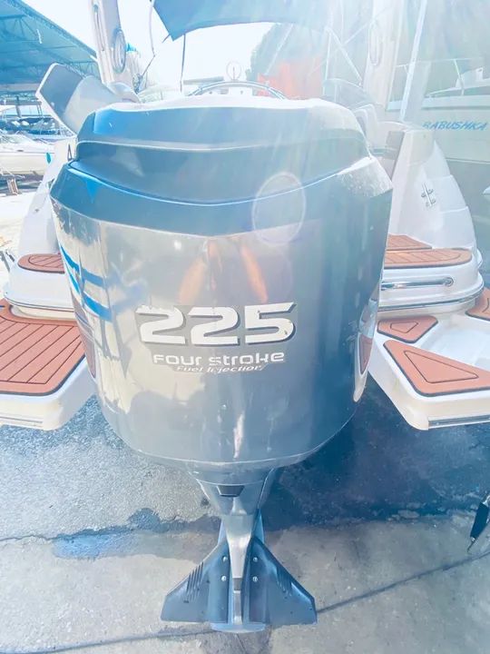 Motor de popa  YAMAHA F225 de Lancha a Gasolina - Foto 2