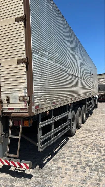 Oportunudade Carreta bau Guerra 2011 - Foto 10