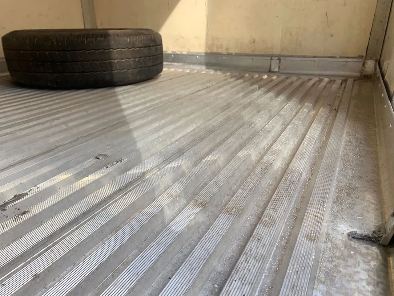 Hyundai HR - TCI 2.5 Diesel REFRIGERADO 88.000km APENAS - Foto 2