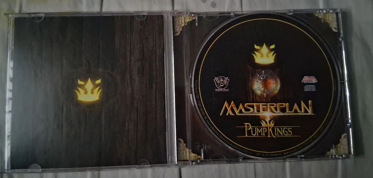 CD Masterplan - PumpKings - Tributo ao Helloween - Foto 2
