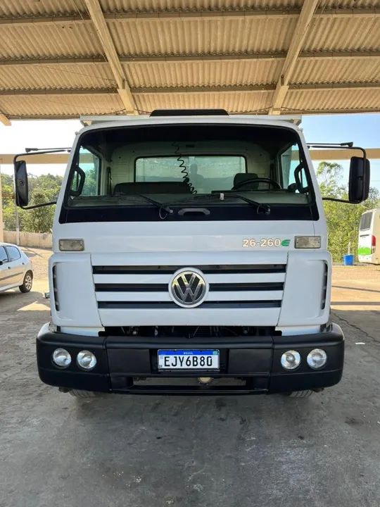 VW 26-260 6x4 ano 2010 - Foto 5