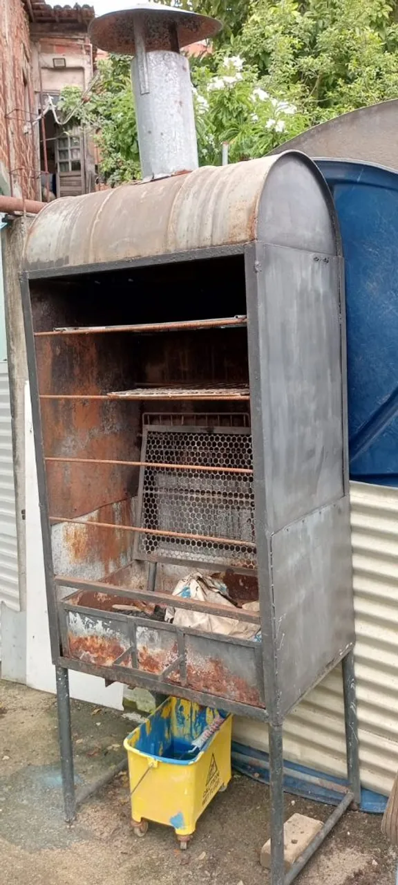 Churrasqueira/Defumador de Aço Caseiro / para empreender