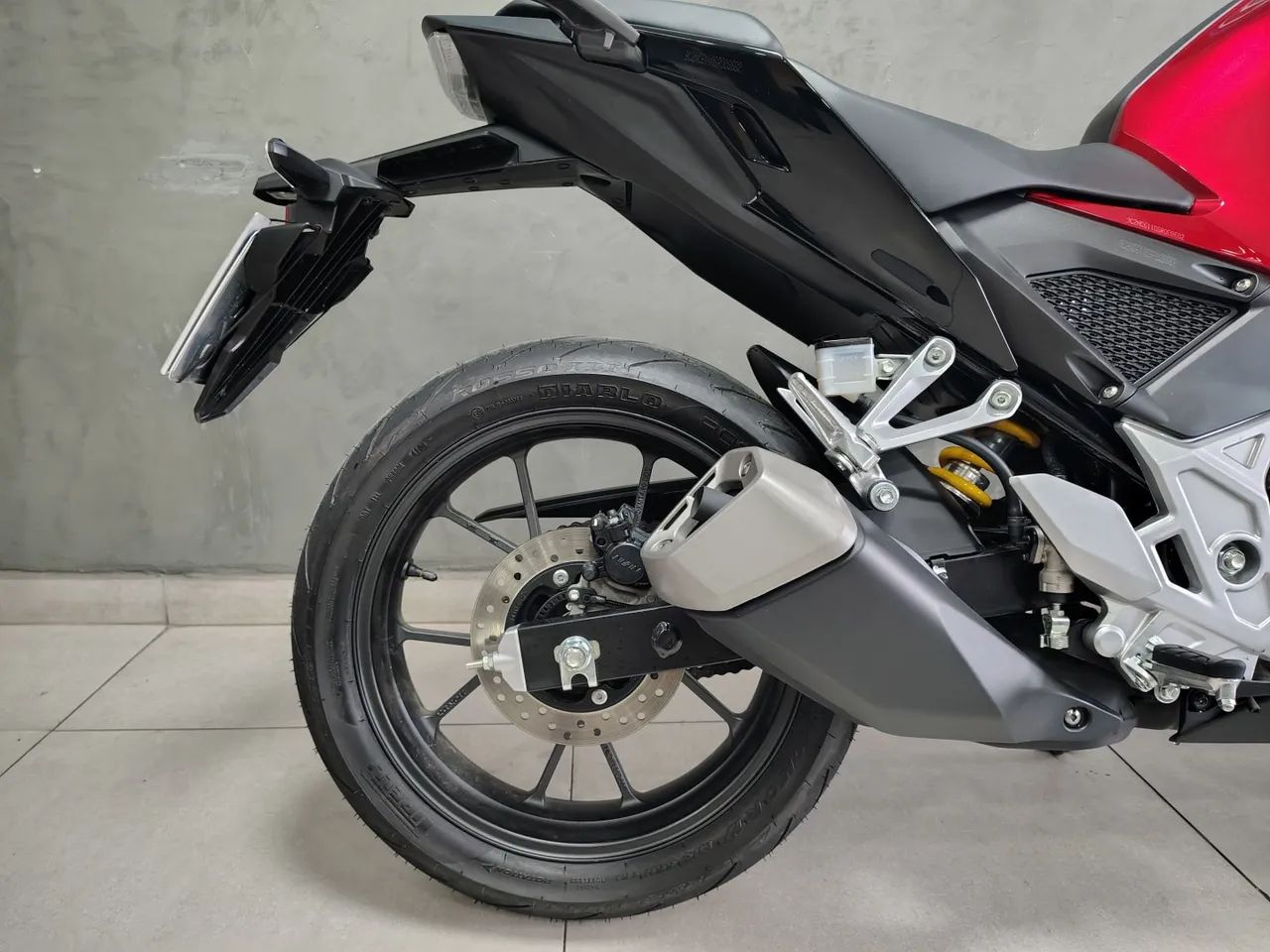 Honda Cb 300f twister abs 2025 - Foto 5