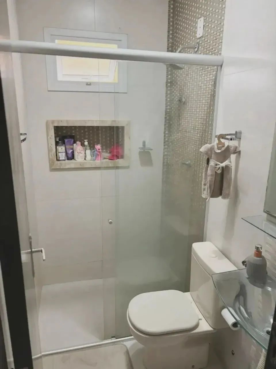 Condomínio Cidade Jardim 2: Bonita Casa 180m² 4 Suítes Vg (Financia) - Foto 4