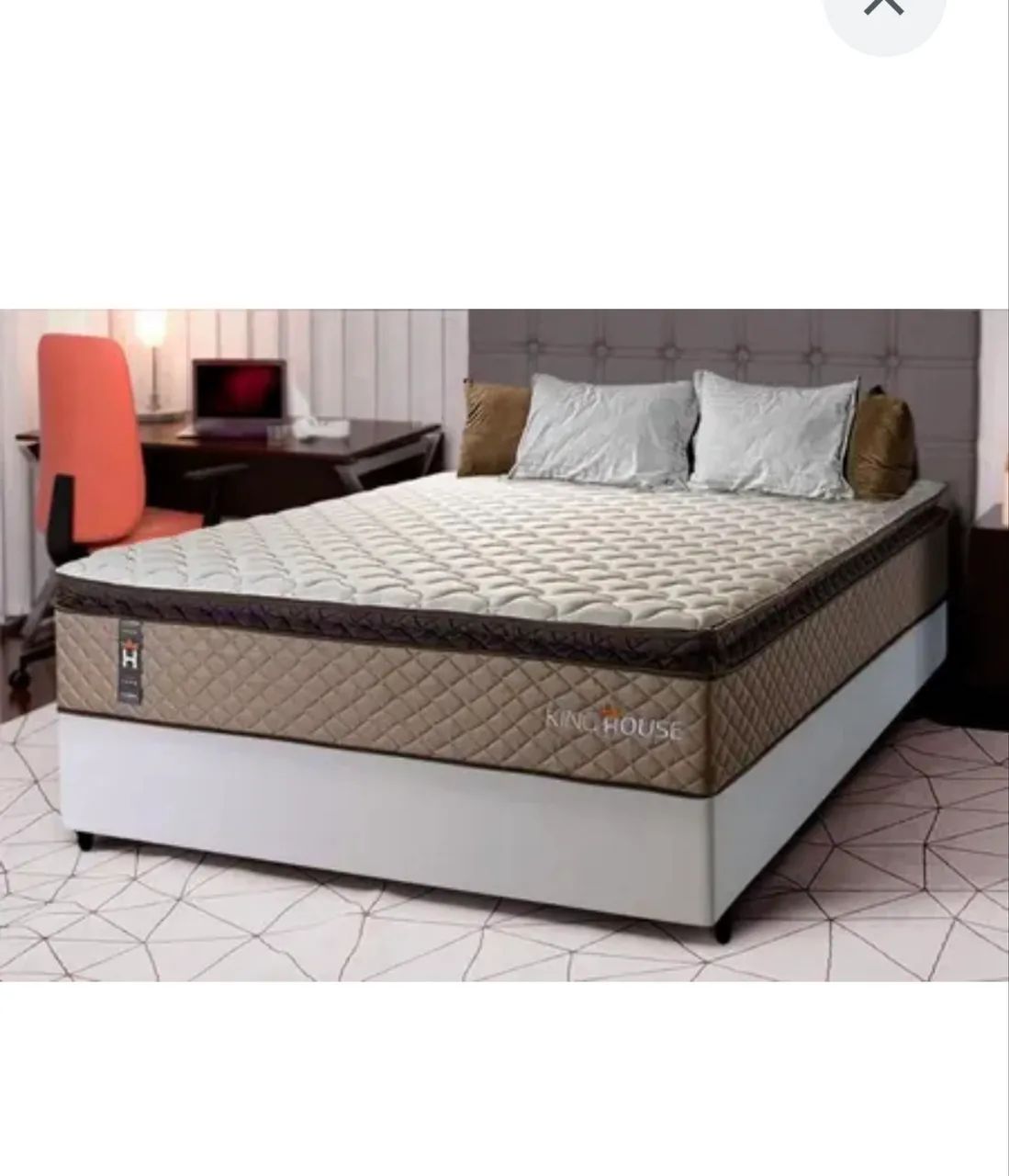 Cama casal seminova