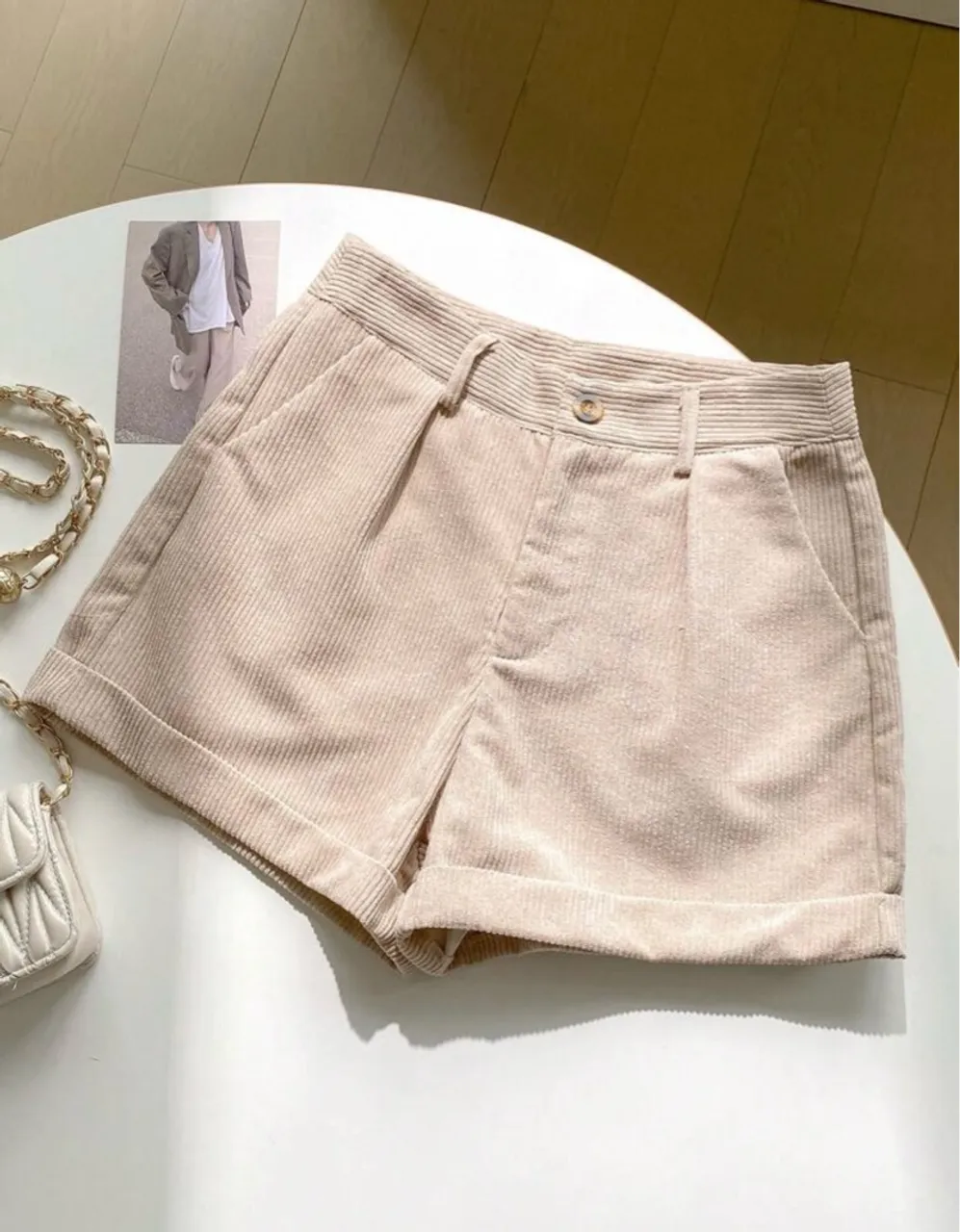 Shorts social Bege