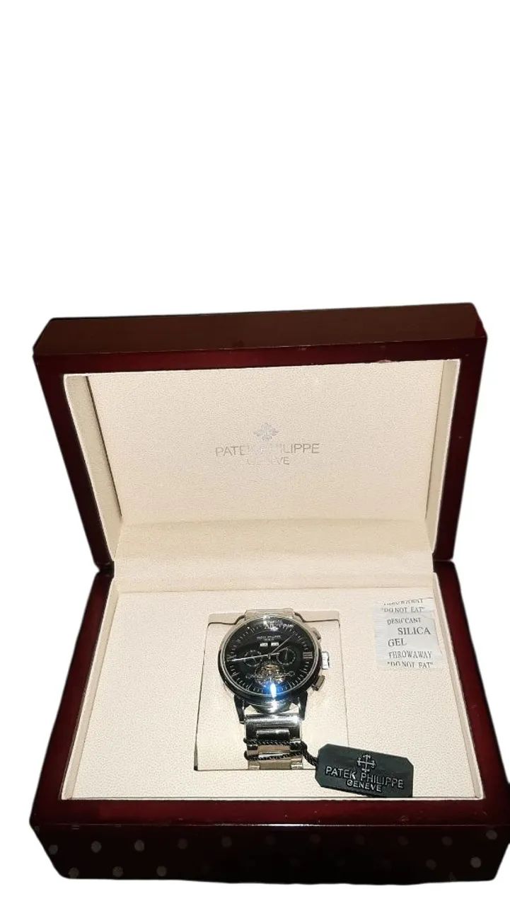 Relógio Patek Philippe Automático modelo clássico com caixa de