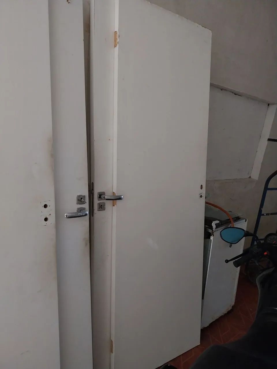 Porta Paraná brancas em ótimo estado no ponto de uso  - Foto 2