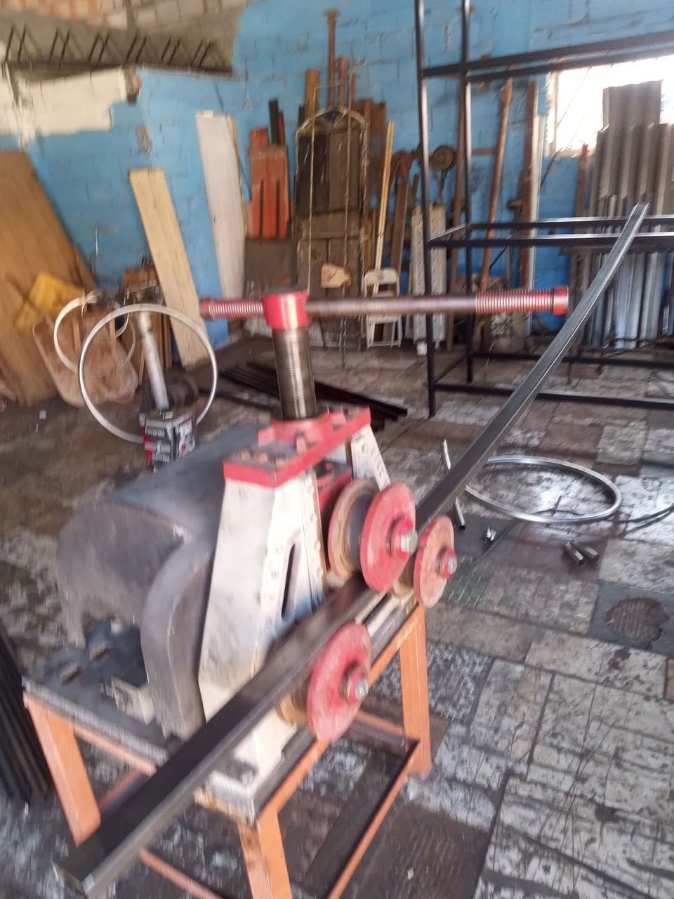 Calandra serviçosde calandragem tubos e Metalon  - Foto 4