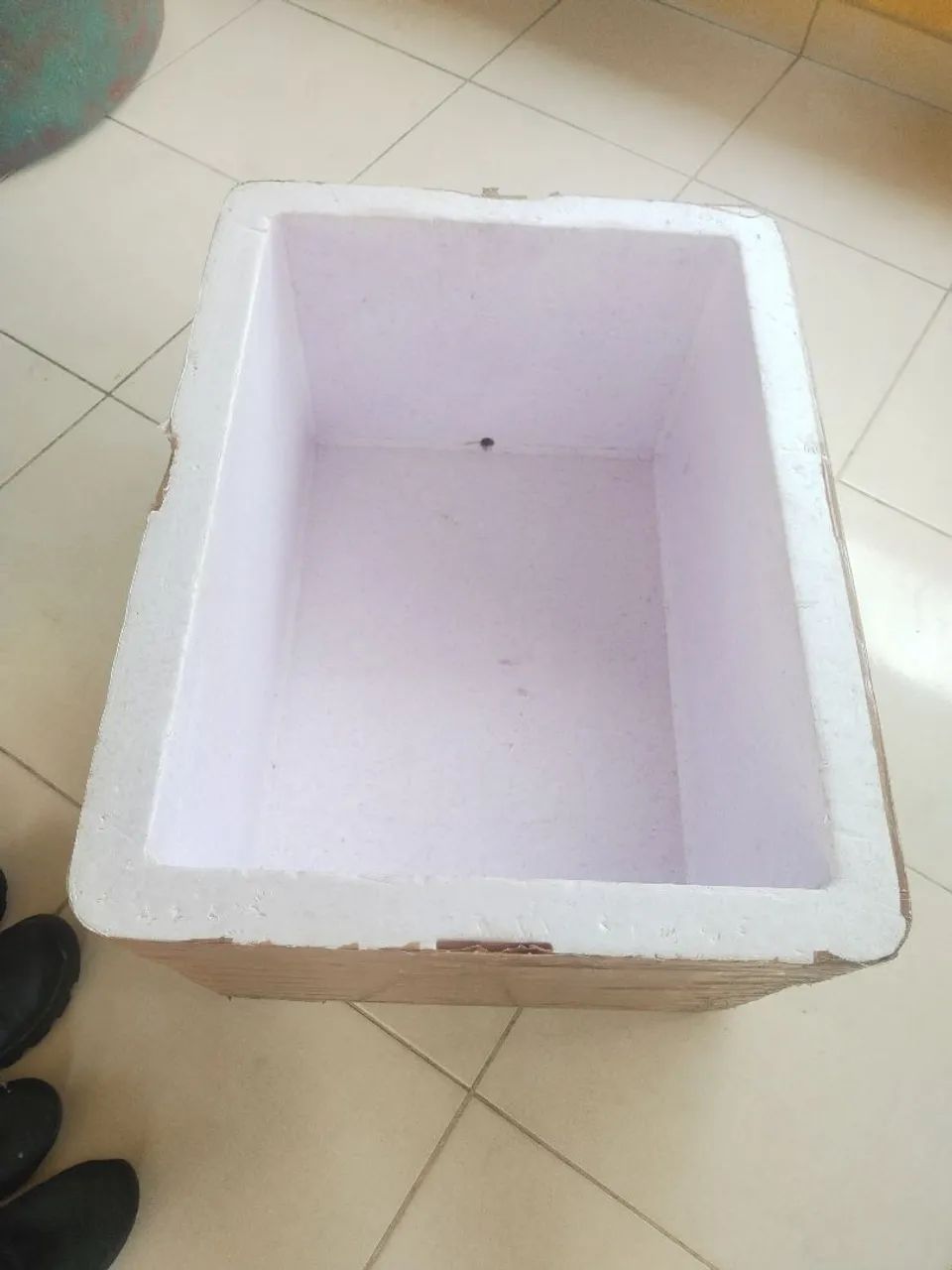 caixa de isopor grande para quem trabalha - Foto 3