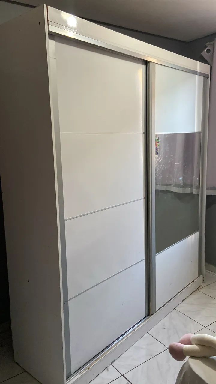 Guarda roupa solteiro